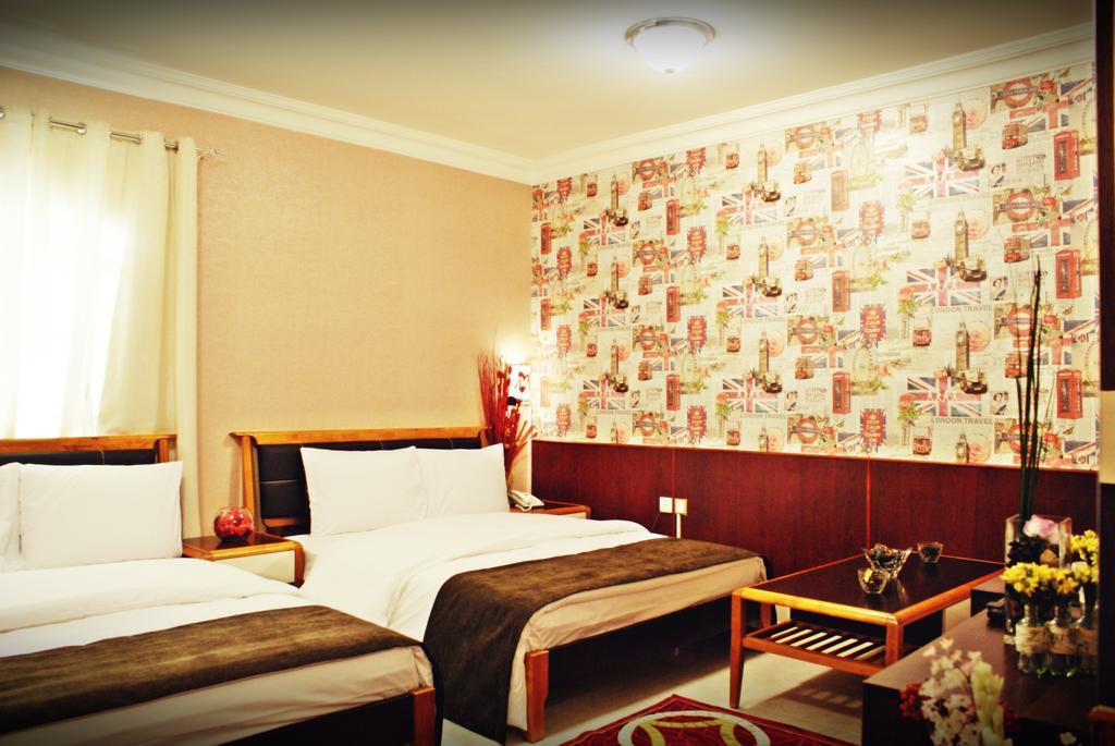 Weekend Hotel & Apartments Muscat Ngoại thất bức ảnh